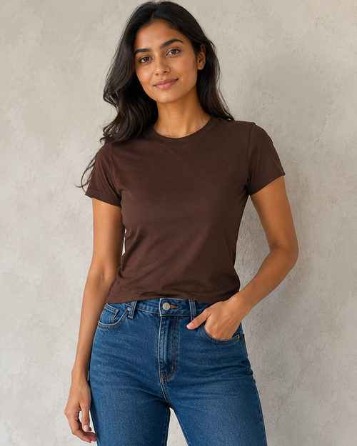 Everyday Fitted Crew-Neck Tee – Espresso Brown – model view